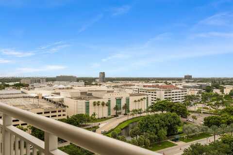 19501 W Country Club Dr, Aventura, FL 33180