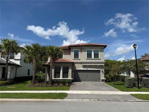 8112 NW 78th St, Tamarac, FL 33321