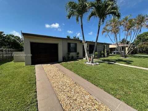 855 NE 178th Ter, Miami, FL 33162