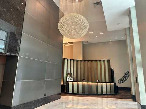 951 Brickell Ave, Miami, FL 33131