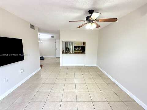 5765 W 25th Ct, Hialeah, FL 33016
