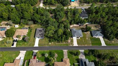 7909 N Sarazen Drive, Citrus Springs, FL 34434