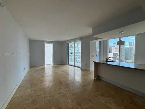 185 SW 7th St, Miami, FL 33130