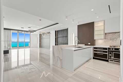 17901 Collins Ave, Sunny Isles Beach, FL 33160