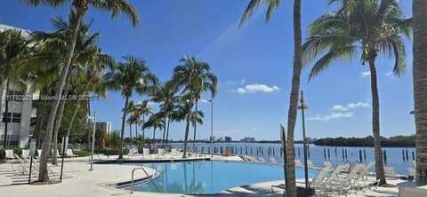 650 NE 64th St, Miami, FL 33138