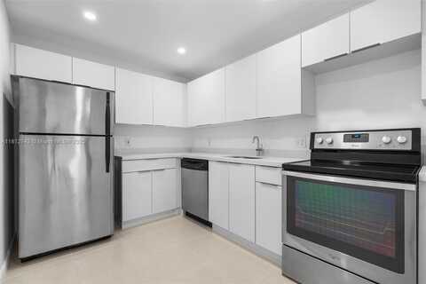 4222 Inverrary Blvd, Lauderhill, FL 33319