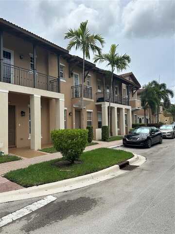 14631 SW 11th Ct, Pembroke Pines, FL 33027