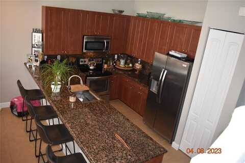14631 SW 11th Ct, Pembroke Pines, FL 33027
