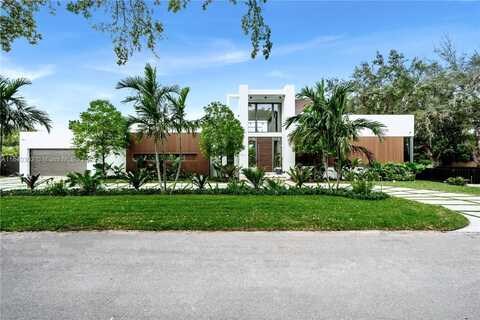 967 NE 117th St, Biscayne Park, FL 33161