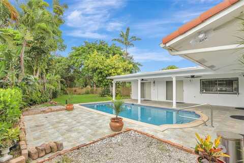 3607 NW 82nd Ter, Coral Springs, FL 33065