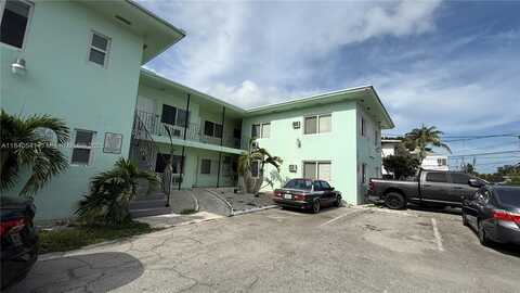 521 NE 82nd Ter, Miami, FL 33138