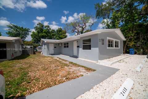 2457 NE 183rd St, North Miami Beach, FL 33160