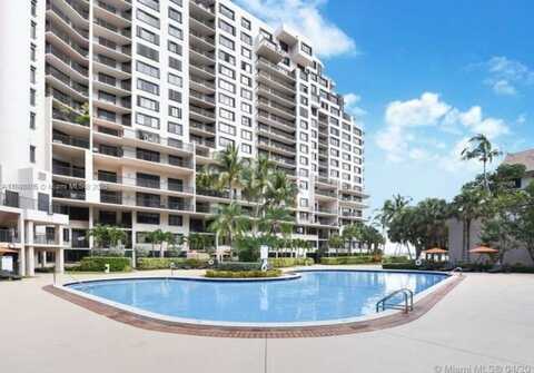 540 Brickell Key Dr, Miami, FL 33131