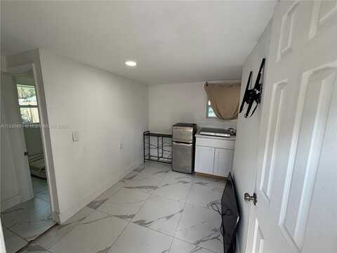 729 NW 19th Ave, Fort Lauderdale, FL 33311