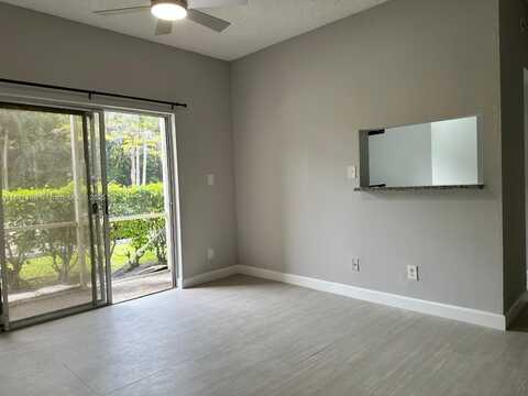 891 Cypress Park Way, Deerfield Beach, FL 33064