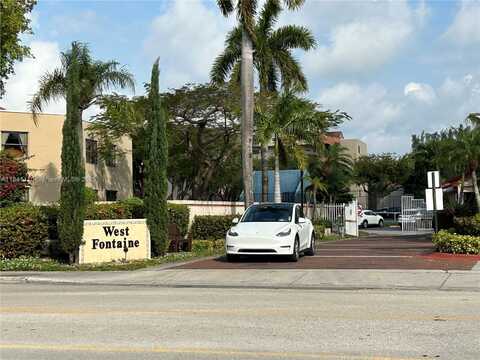 10229 NW 9th St Cir, Miami, FL 33172
