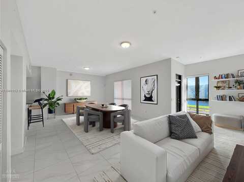 8390 SW 72nd Ave, Miami, FL 33143