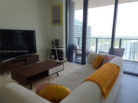 1000 Brickell Plz, Miami, FL 33131