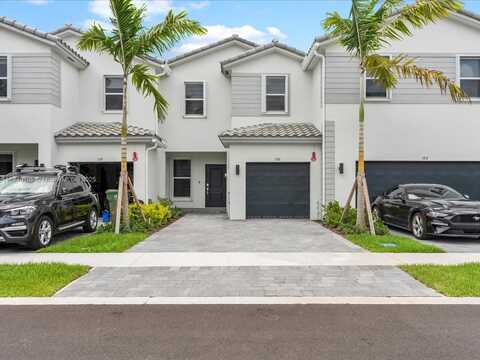 106 SW 184th Pl, Pembroke Pines, FL 33029