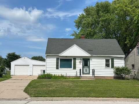 528 COLLETTE Avenue, GREEN BAY, WI 54304