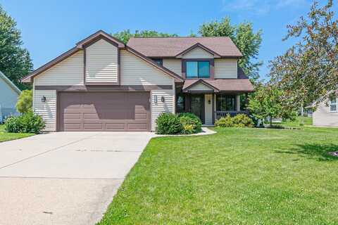 2162 MEADOW GREEN Drive, NEENAH, WI 54956