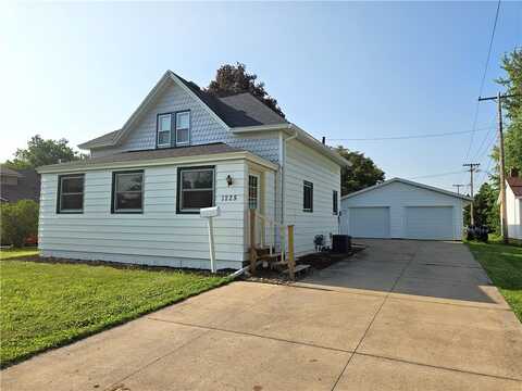 1225 E Lasalle Avenue, Barron, WI 54812