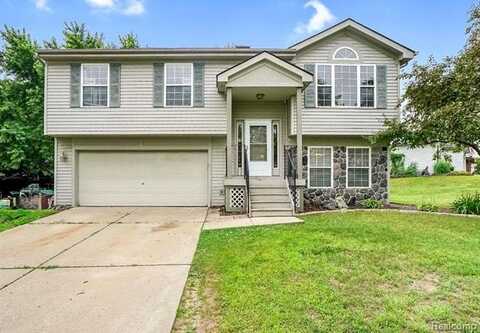 3322 Herrington Drive, Holly, MI 48442
