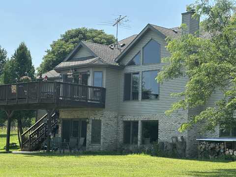 5509 Thunder Rd, Whitelaw, WI 54247
