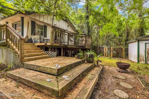 2844 Flounder Circle, Gautier, MS 39553