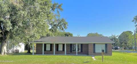 2311 Parsley Avenue, Pascagoula, MS 39567