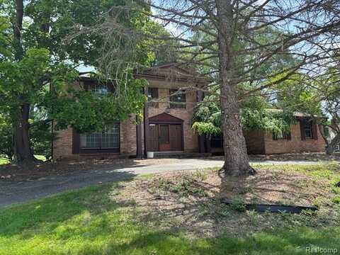 31192 Verona Street, Farmington, MI 48331