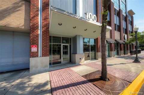 100 W 5TH ST, Royal Oak, MI 48067