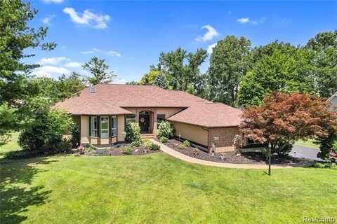 2985 Dana Pointe Drive, Pinckney, MI 48169