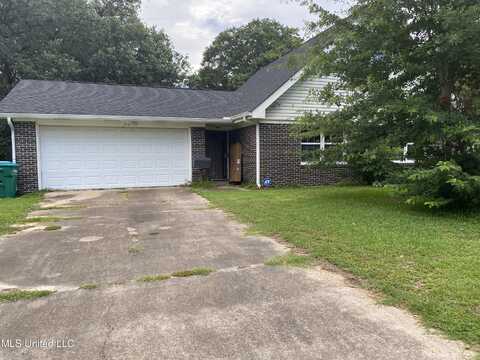 2112 Sandalwood Place, Gautier, MS 39553