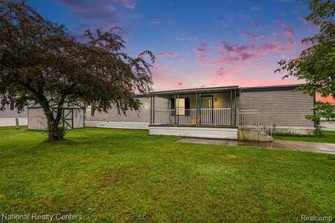 9658 Seaway Drive, Clay, MI 48001