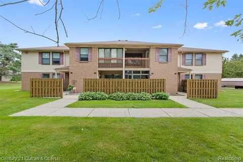 19313 Surrey Ln, Northville, MI 48168