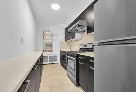 105 -20 66th Rd, Queens, NY 11375