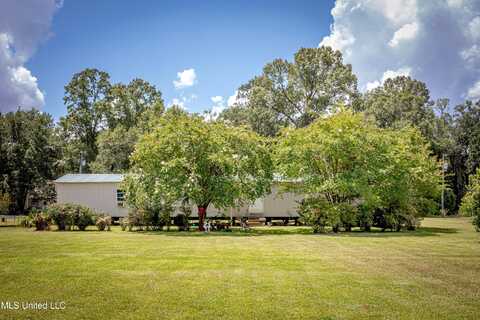 139 Archey Lane, Lucedale, MS 39452