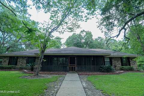 13486 Shriners Boulevard, Biloxi, MS 39532