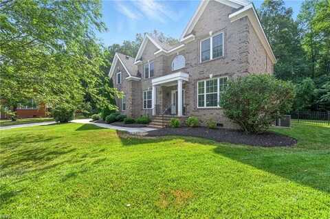 405 Beacon Key Court, Chesapeake, VA 23322