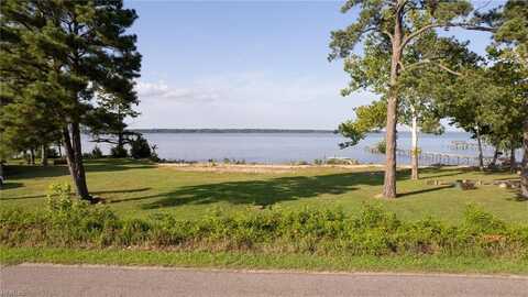 933 Pleasant Point Road, Surry, VA 23883