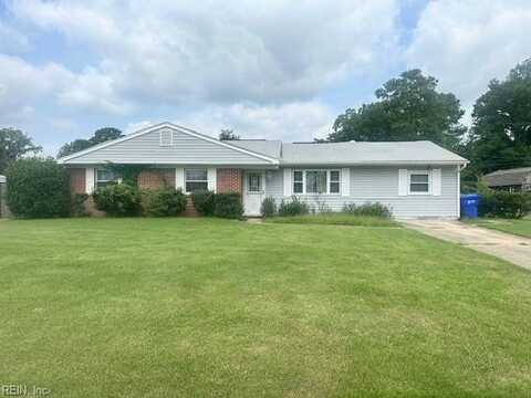 5517 Lake Rd Road, Suffolk, VA 23435