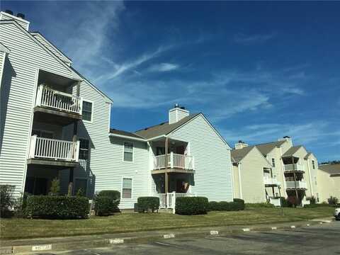 2123 Advent Court, Virginia Beach, VA 23454