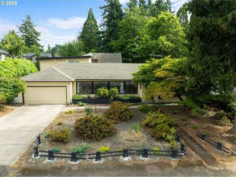 11016 NE FARGO ST, Portland, OR 97220