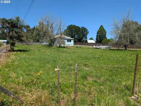 58007 FISHER LN, Saint Helens, OR 97051