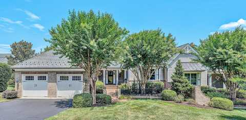 115 Grande Villa DR, Penhook, VA 24137