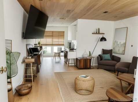 5130 Long Branch Avenue unit: B, Ocean Beach, CA 92107