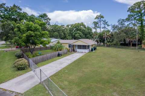7902 Lakeside Way, Fort Pierce, FL 34951