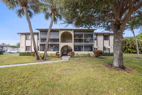 5817 La Pinata Boulevard, Greenacres, FL 33463