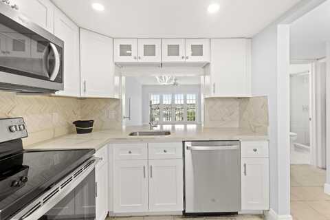 1101 Crystal Lake Drive, Pompano Beach, FL 33064